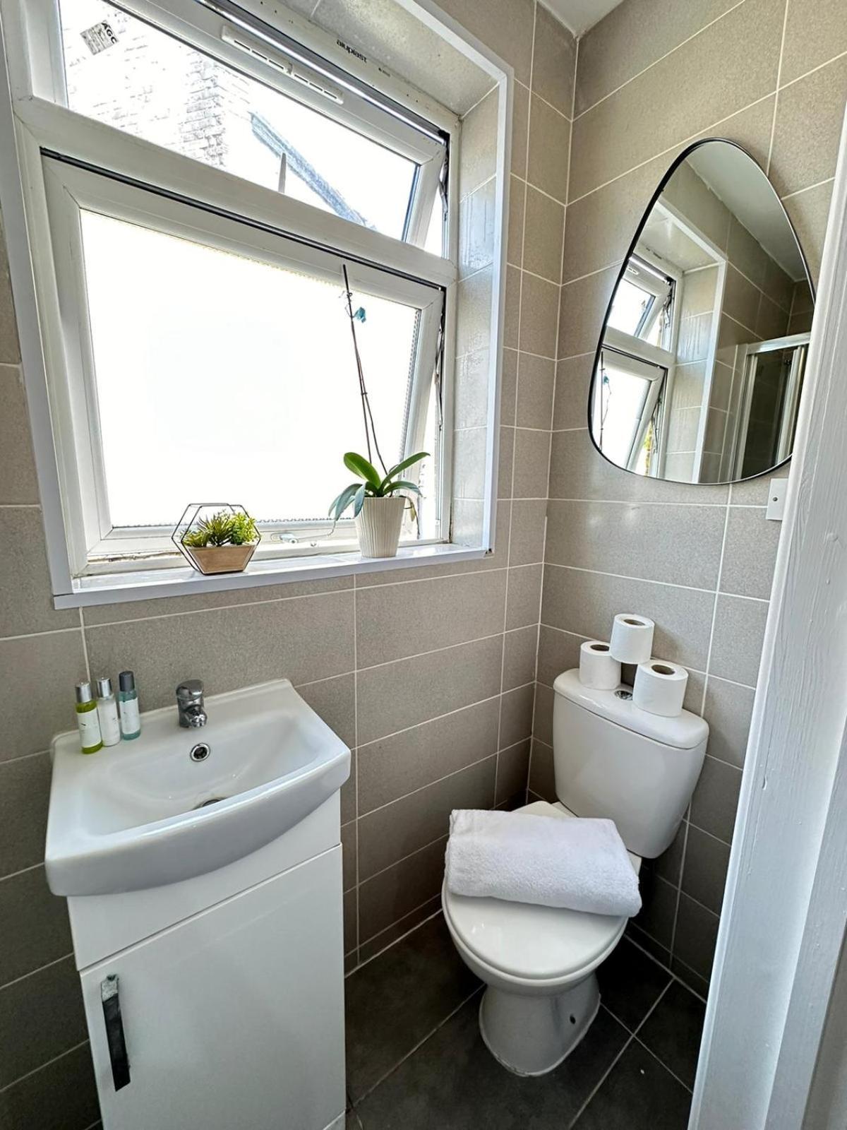 Appartement Comfortable Family In Harrow Road